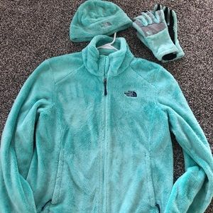 Beautiful North face fleece with hat and gloves